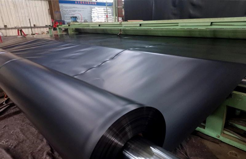 https://www.dkmgeosynthetics.com/wp-content/uploads/2025/07/hdpe-geomembrane-china-1.jpg